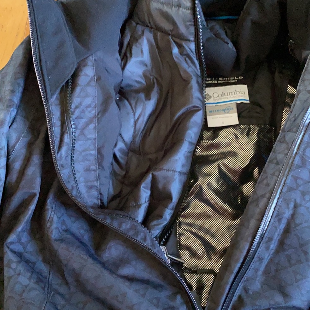 Columbia Ski Jacket - image 2